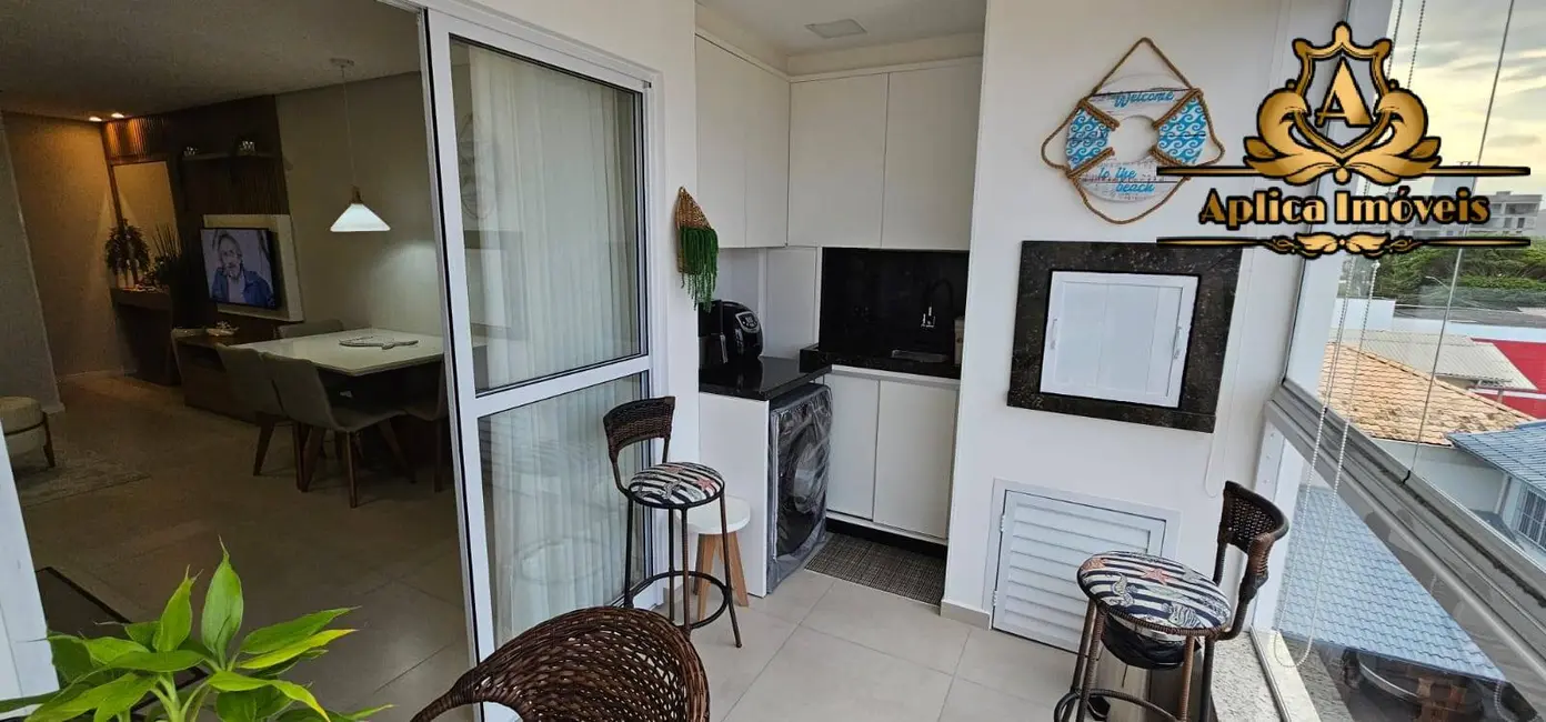 Foto 5 de Apartamento com 2 quartos à venda, 70m2 em Meia Praia, Navegantes - SC