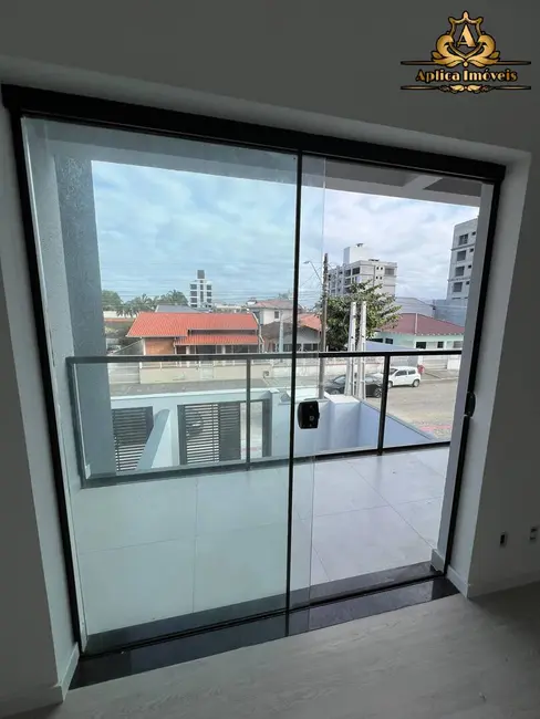 Casa com 3 quartos à venda, 113m2 em Meia Praia, Navegantes - SC - imagem 8 Foto 8 de Casa com 3 quartos à venda, 113m2 em Meia Praia, Navegantes - SC