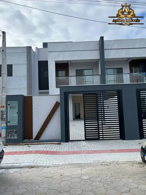 Foto 1 de Casa com 3 quartos à venda, 113m2 em Meia Praia, Navegantes - SC