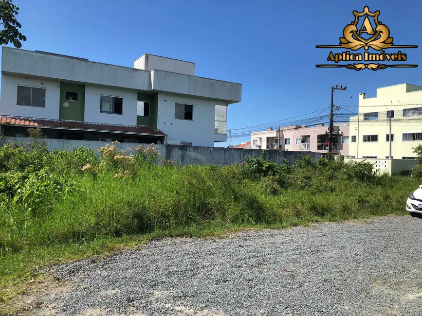 Foto 1 de Terreno / Lote à venda, 312m2 em Meia Praia, Navegantes - SC