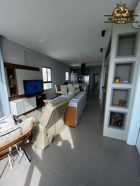 Foto 3 de Apartamento com 3 quartos à venda, 131m2 em Balneario Picarras - SC