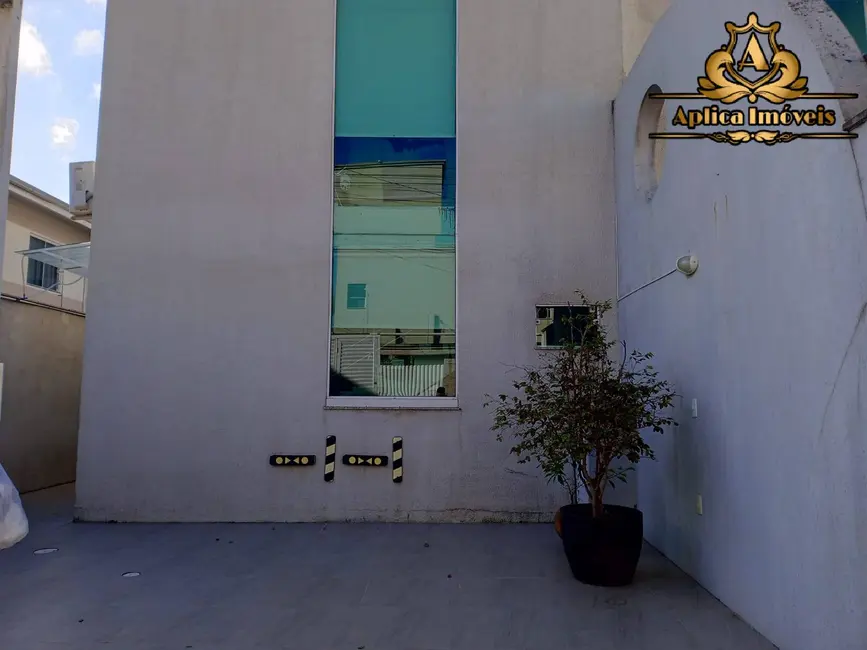 Casa com 3 quartos à venda, 154m2 em Centro, Navegantes - SC - imagem 4 Foto 4 de Casa com 3 quartos à venda, 154m2 em Centro, Navegantes - SC