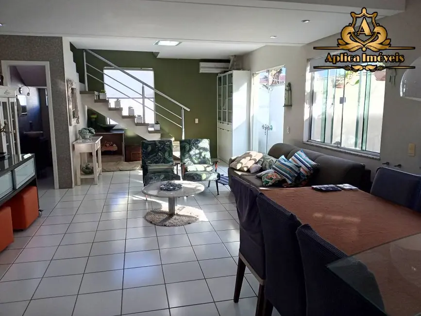 Casa com 3 quartos à venda, 154m2 em Centro, Navegantes - SC - imagem 9 Foto 9 de Casa com 3 quartos à venda, 154m2 em Centro, Navegantes - SC