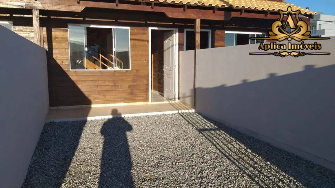 Foto 2 de Sobrado com 2 quartos para alugar em Meia Praia, Navegantes - SC