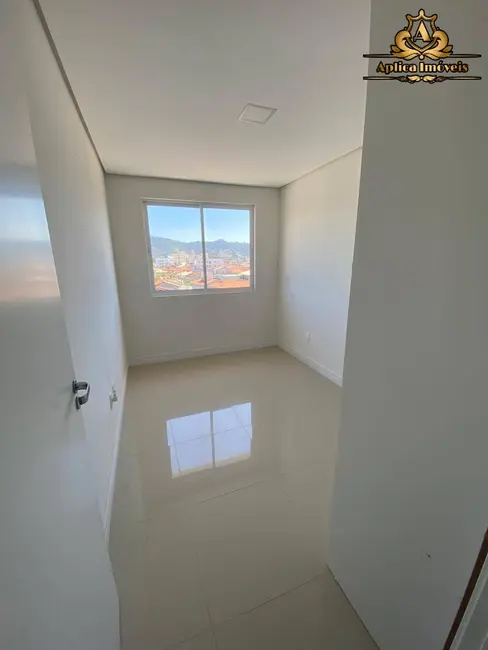 Foto 8 de Apartamento com 3 quartos à venda, 92m2 em Gravatá, Navegantes - SC