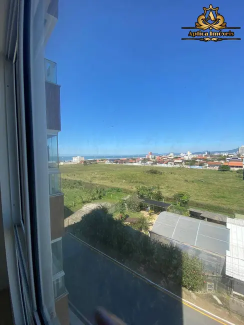 Foto 3 de Apartamento com 3 quartos à venda, 92m2 em Gravatá, Navegantes - SC