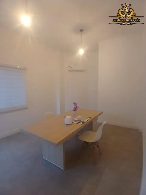 Foto 2 de Sala Comercial à venda, 20m2 em Centro, Navegantes - SC