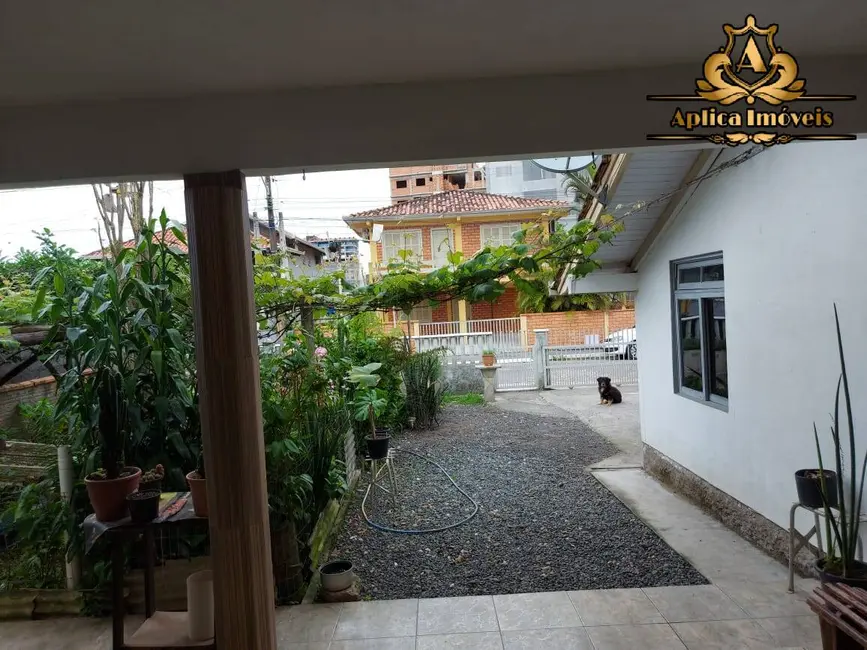 Foto 3 de Casa com 3 quartos à venda, 100m2 em Gravatá, Navegantes - SC