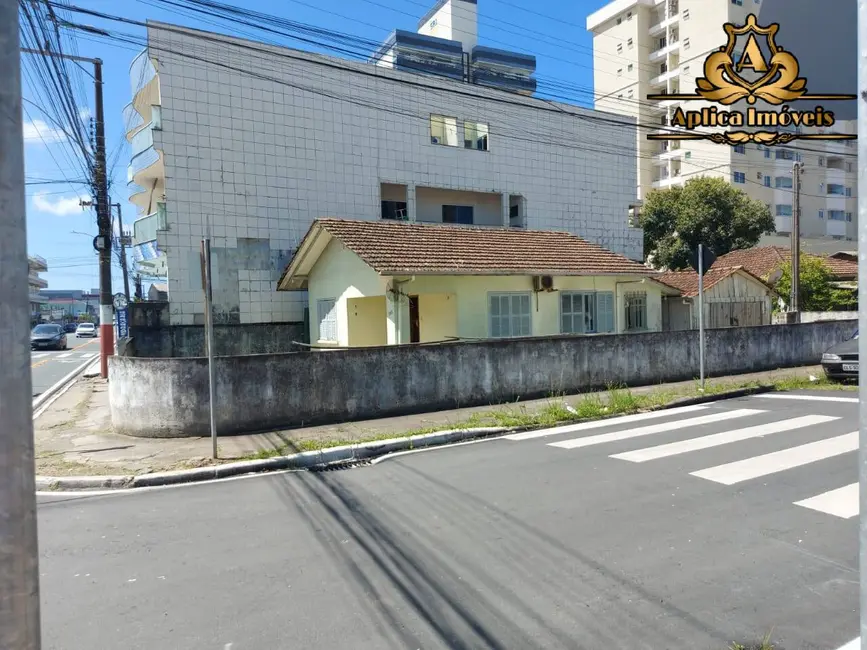 Foto 1 de Casa com 3 quartos à venda, 90m2 em Meia Praia, Navegantes - SC