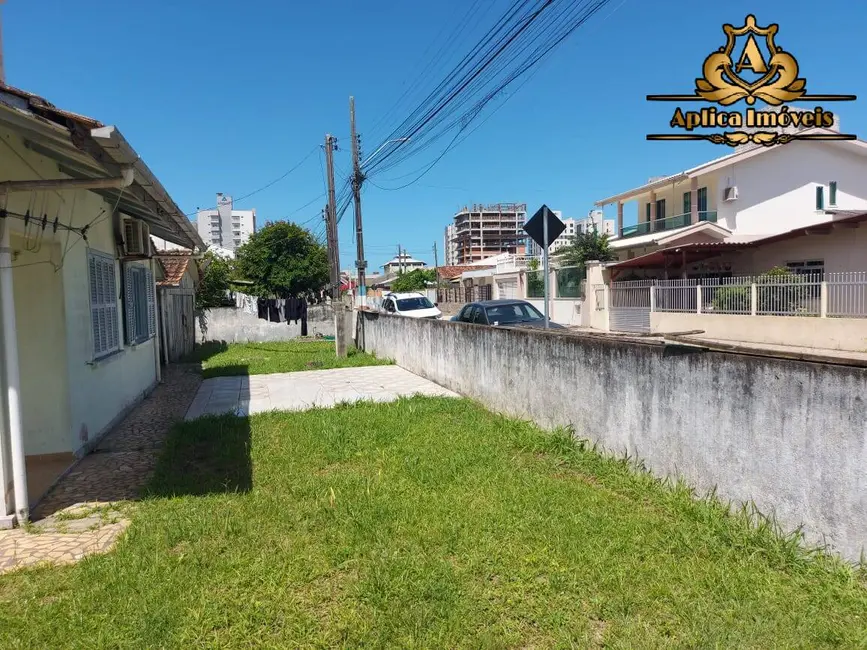 Foto 5 de Casa com 3 quartos à venda, 90m2 em Meia Praia, Navegantes - SC
