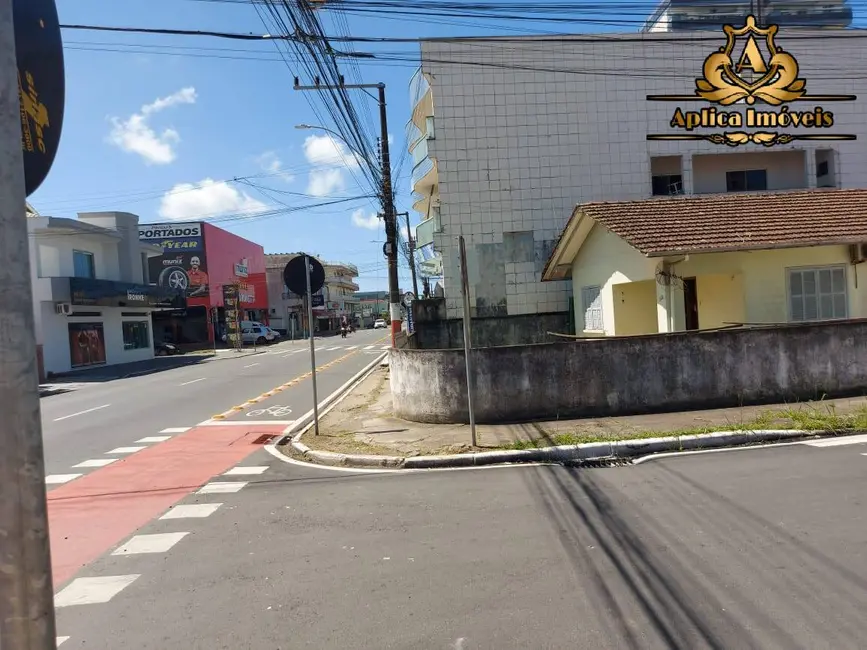 Foto 2 de Casa com 3 quartos à venda, 90m2 em Meia Praia, Navegantes - SC