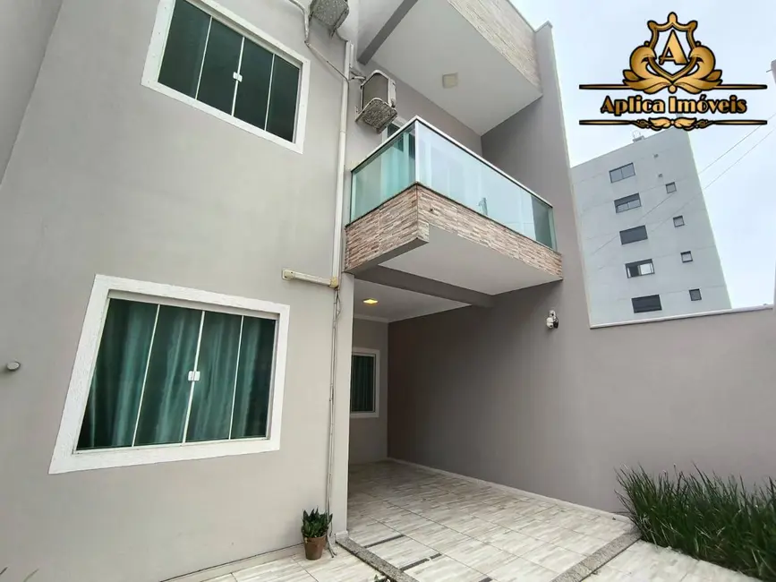 Foto 3 de Casa com 4 quartos à venda, 105m2 em Centro, Navegantes - SC