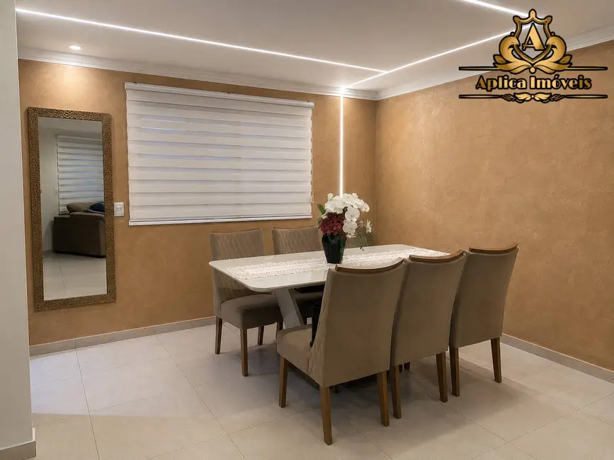 Foto 2 de Casa com 3 quartos à venda, 117m2 em Meia Praia, Navegantes - SC