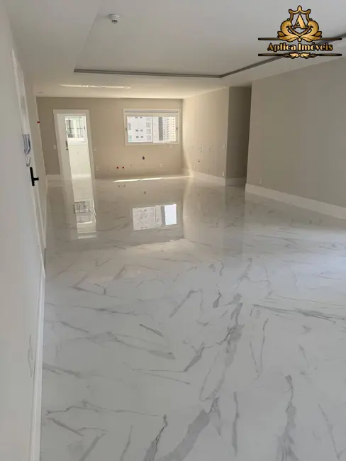 Foto 3 de Apartamento com 4 quartos à venda, 301m2 em Centro, Balneario Camboriu - SC