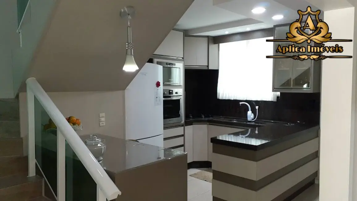 Foto 3 de Casa com 4 quartos à venda, 198m2 em Centro, Navegantes - SC