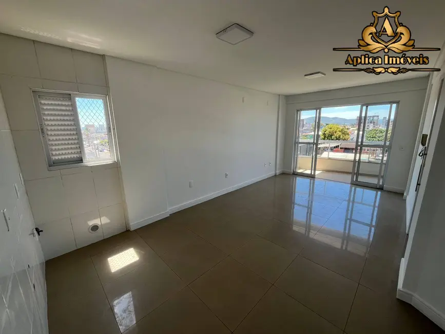 Foto 2 de Apartamento com 3 quartos à venda, 92m2 em Centro, Navegantes - SC