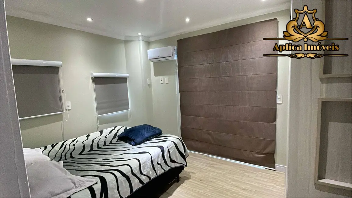 Foto 9 de Apartamento com 2 quartos à venda, 90m2 em Centro, Navegantes - SC