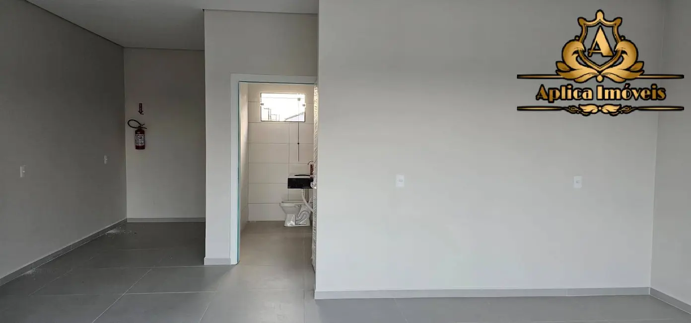 Foto 3 de Sala Comercial para alugar, 40m2 em Meia Praia, Navegantes - SC
