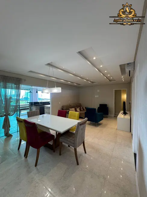 Foto 3 de Casa com 4 quartos à venda, 340m2 em Meia Praia, Navegantes - SC