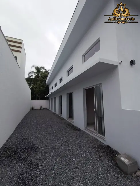 Foto 1 de Apartamento com 6 quartos à venda, 198m2 em Meia Praia, Navegantes - SC
