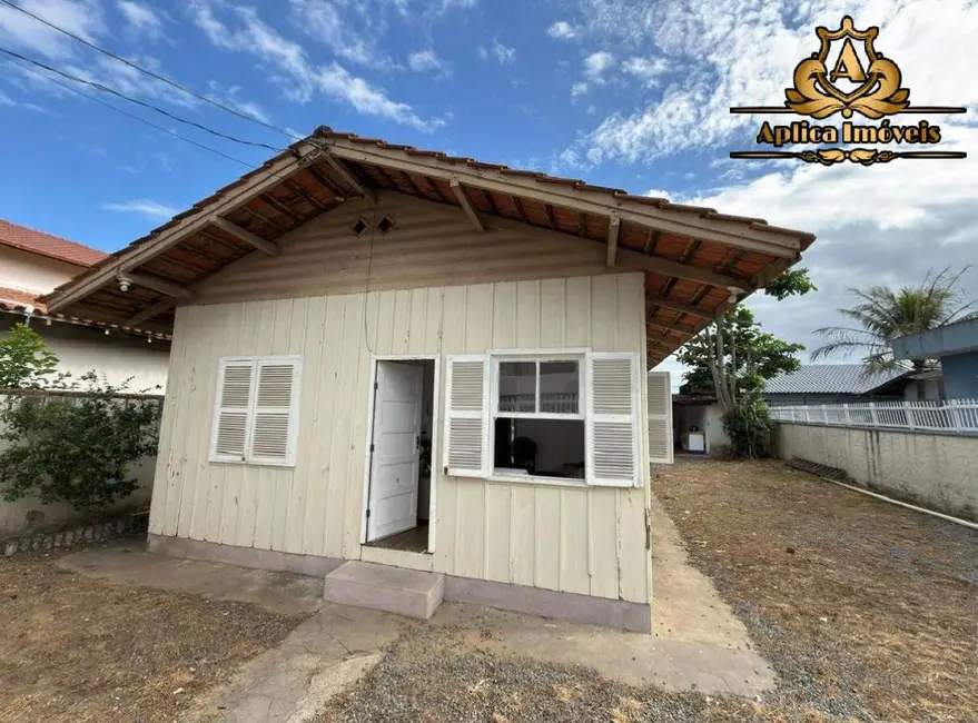 Foto 3 de Casa com 2 quartos à venda, 55m2 em Meia Praia, Navegantes - SC