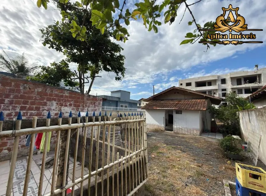 Foto 9 de Casa com 2 quartos à venda, 55m2 em Meia Praia, Navegantes - SC