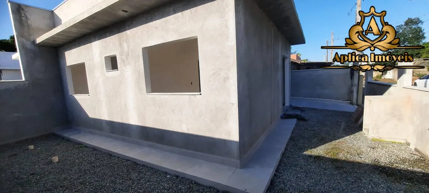 Foto 4 de Casa com 2 quartos à venda, 52m2 em Meia Praia, Navegantes - SC
