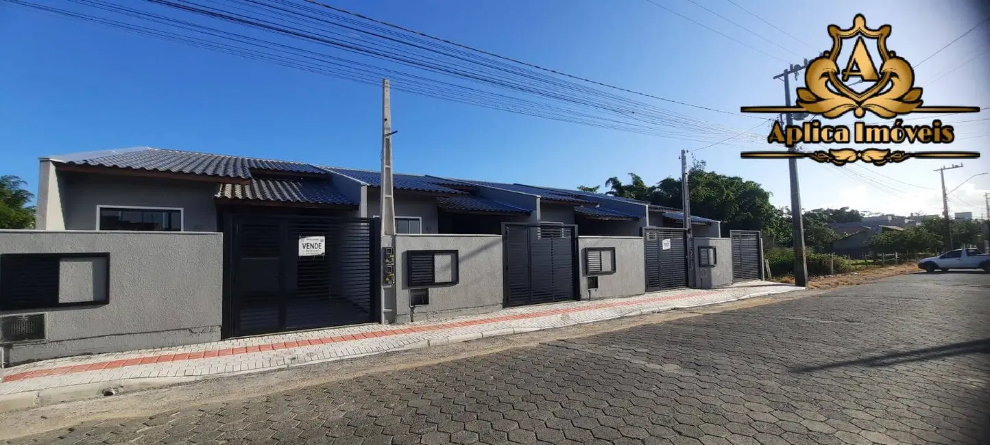 Foto 3 de Casa com 3 quartos à venda, 91m2 em Meia Praia, Navegantes - SC