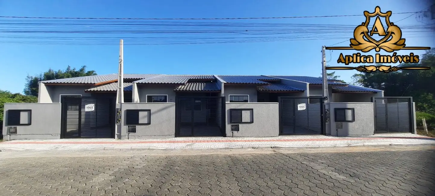 Foto 1 de Casa com 3 quartos à venda, 91m2 em Meia Praia, Navegantes - SC