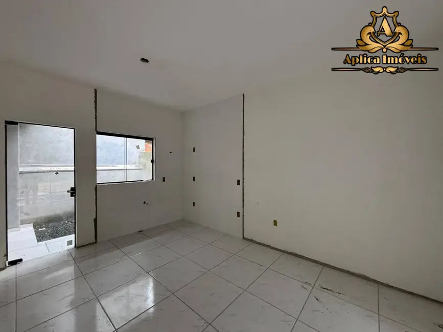 Foto 3 de Casa com 2 quartos à venda, 60m2 em Meia Praia, Navegantes - SC