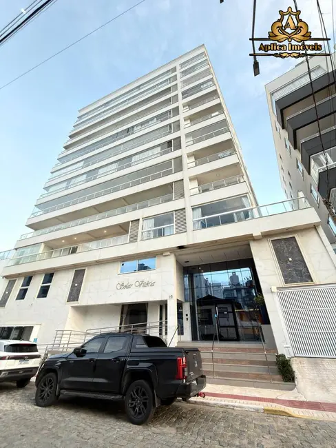 Foto 1 de Apartamento com 4 quartos à venda, 157m2 em Gravatá, Navegantes - SC