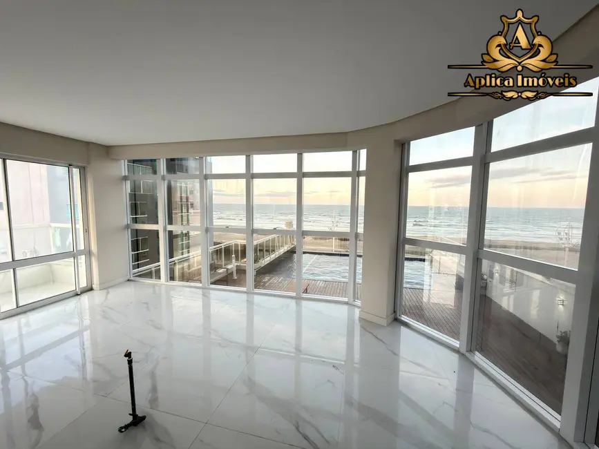 Foto 2 de Apartamento com 4 quartos à venda, 157m2 em Gravatá, Navegantes - SC