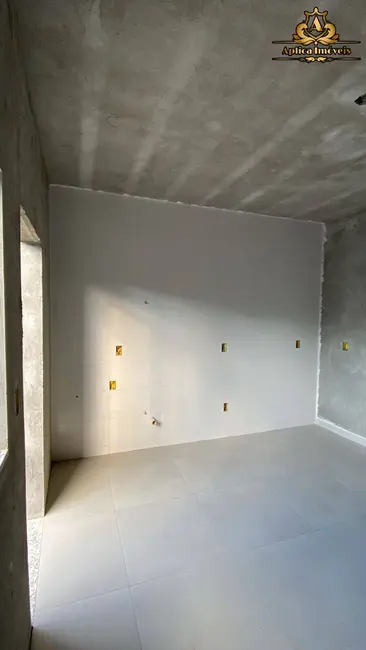 Foto 3 de Casa com 1 quarto à venda, 35m2 em Meia Praia, Navegantes - SC