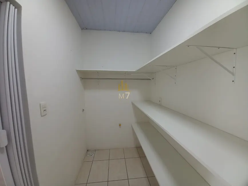 Foto 6 de Sala Comercial para alugar, 29m2 em Do Salto, Blumenau - SC