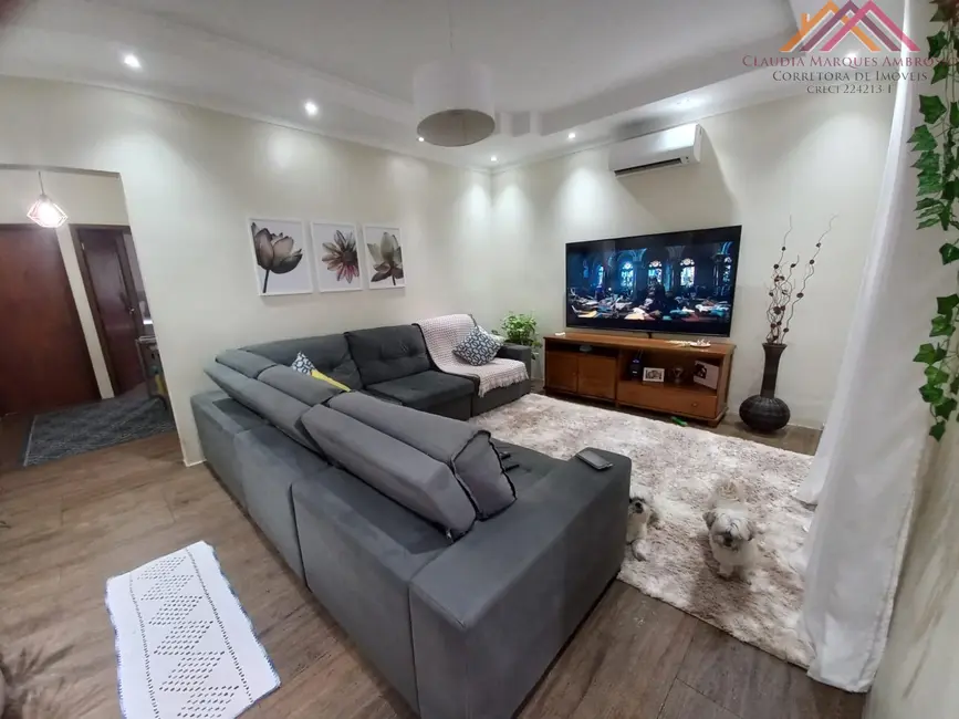 Foto 4 de Casa com 2 quartos à venda, 230m2 em Laranjeiras, Caieiras - SP