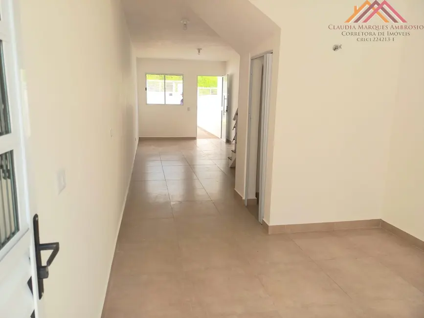 Foto 4 de Sobrado com 2 quartos à venda, 67m2 em Chácara São Luiz, Franco Da Rocha - SP