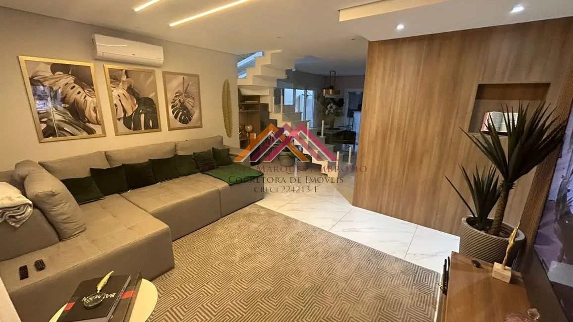 Foto 6 de Sobrado com 3 quartos à venda, 238m2 em Villa Verde, Franco Da Rocha - SP