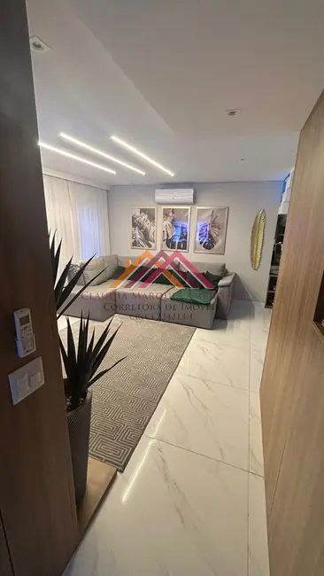 Foto 2 de Sobrado com 3 quartos à venda, 238m2 em Villa Verde, Franco Da Rocha - SP