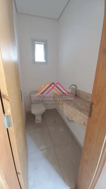 Foto 4 de Sobrado com 3 quartos à venda, 144m2 em Villa Verde, Franco Da Rocha - SP