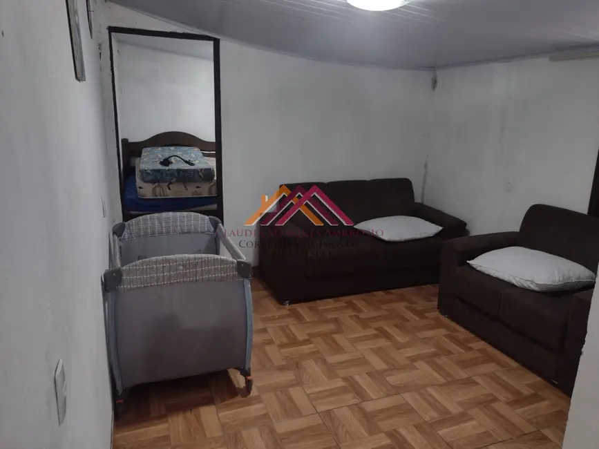 Chácara com 1 quarto à venda, 61m2 em Bairro da Vargem Grande, Franco Da Rocha - SP - imagem 6 Foto 6 de Chácara com 1 quarto à venda, 61m2 em Bairro da Vargem Grande, Franco Da Rocha - SP