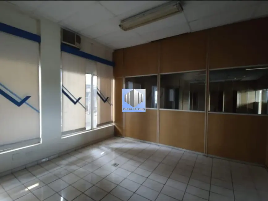 Armazém / Galpão para alugar, 8200m2 em Cidade Industrial Satélite de São Paulo, Guarulhos - SP - imagem 4 Foto 4 de Armazém / Galpão para alugar, 8200m2 em Cidade Industrial Satélite de São Paulo, Guarulhos - SP