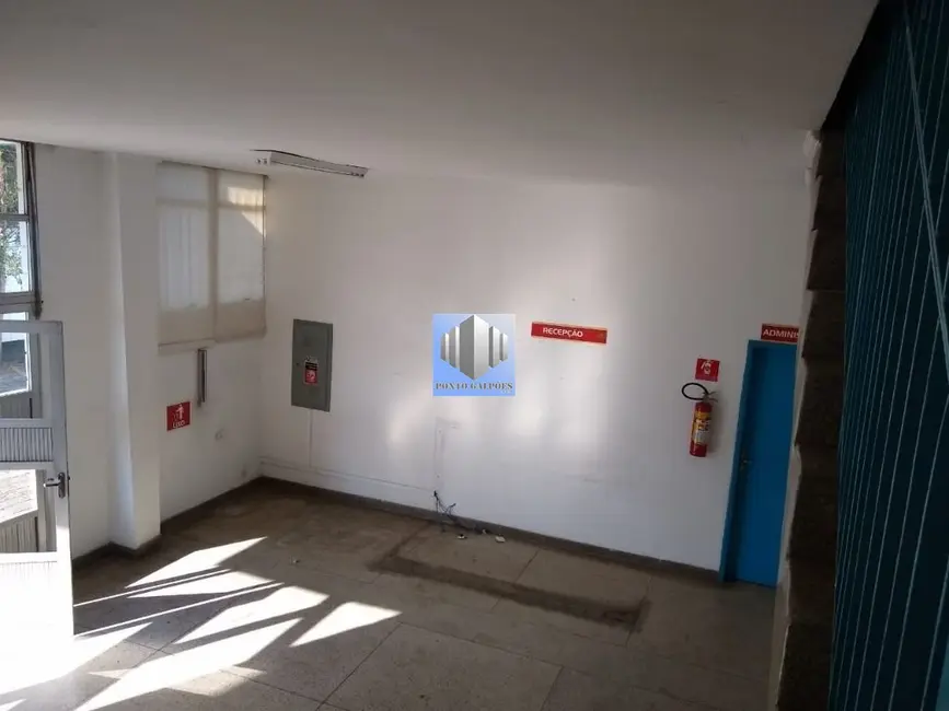 Armazém / Galpão para alugar, 5036m2 em Cidade Industrial Satélite de São Paulo, Guarulhos - SP - imagem 9 Foto 9 de Armazém / Galpão para alugar, 5036m2 em Cidade Industrial Satélite de São Paulo, Guarulhos - SP