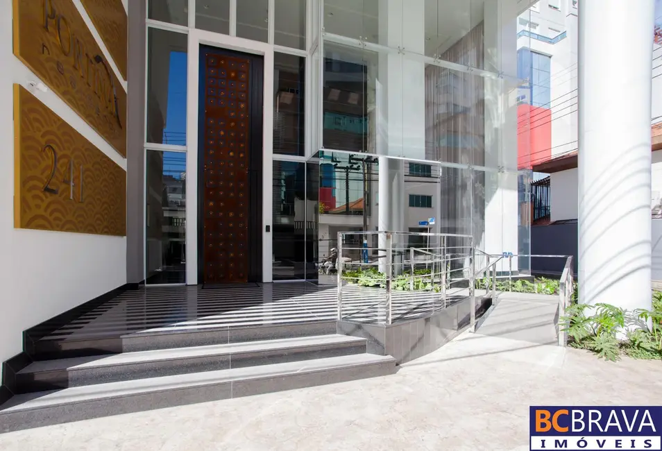 Foto 3 de Apartamento com 3 quartos à venda, 170m2 em Centro, Balneario Camboriu - SC