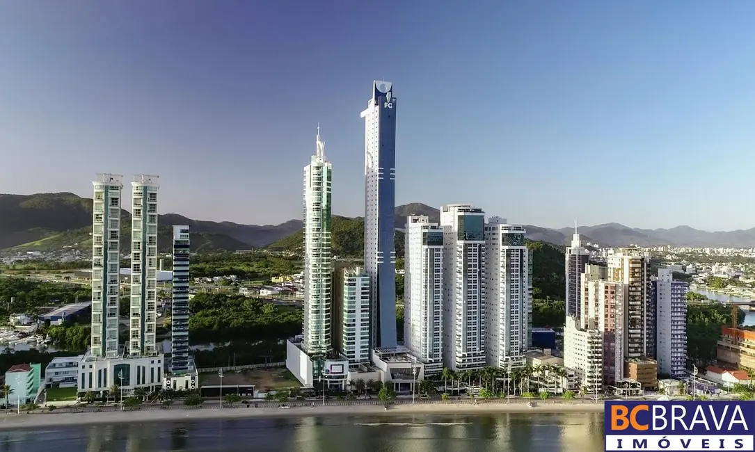 Foto 6 de Sala Comercial à venda, 375m2 em Balneario Camboriu - SC