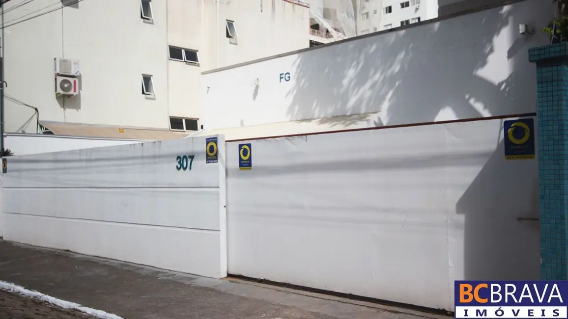 Terreno / Lote à venda, 276m2 em Centro, Balneario Camboriu - SC - imagem 3 Foto 3 de Terreno / Lote à venda, 276m2 em Centro, Balneario Camboriu - SC