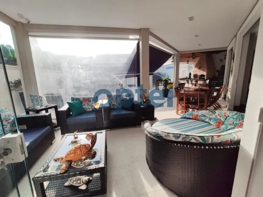 Casa de Condomínio com 7 quartos à venda, 500m2 em Acapulco, Guaruja - SP - imagem 6 Foto 6 de Casa de Condomínio com 7 quartos à venda, 500m2 em Acapulco, Guaruja - SP