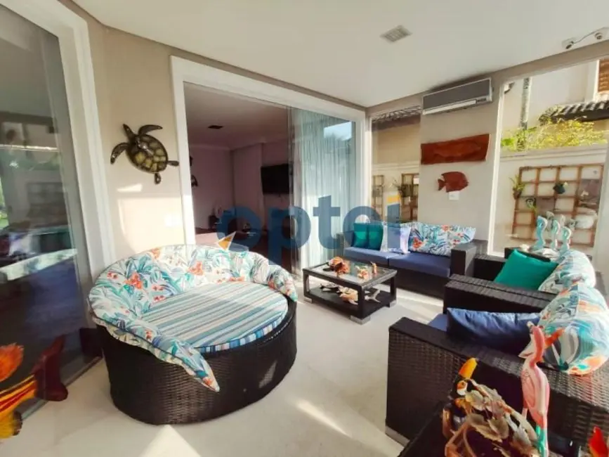 Casa de Condomínio com 7 quartos à venda, 500m2 em Acapulco, Guaruja - SP - imagem 5 Foto 5 de Casa de Condomínio com 7 quartos à venda, 500m2 em Acapulco, Guaruja - SP