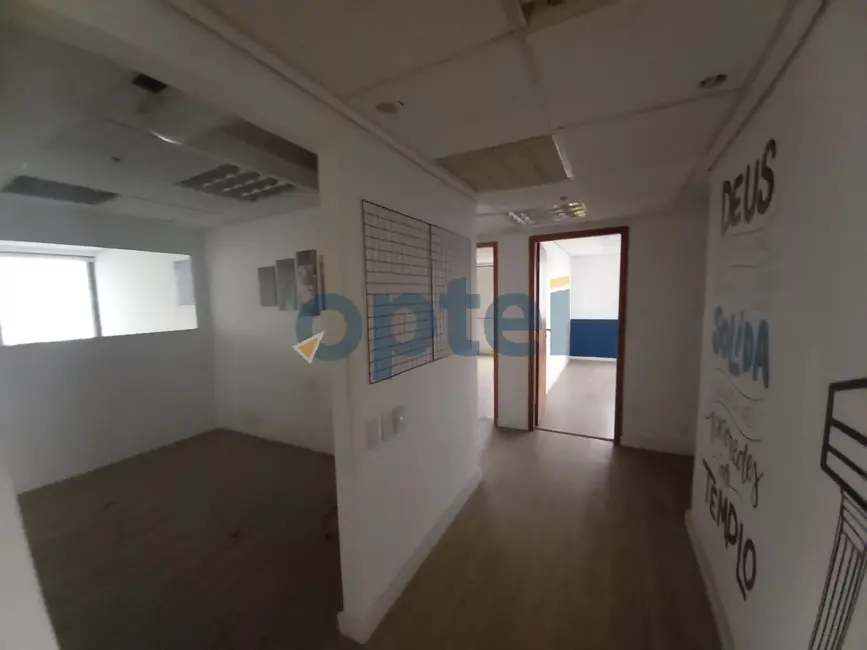 Sala Comercial à venda e para alugar, 140m2 em Paraíso, Santo Andre - SP - imagem 9 Foto 9 de Sala Comercial à venda e para alugar, 140m2 em Paraíso, Santo Andre - SP