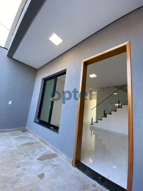 Foto 2 de Sobrado com 2 quartos à venda, 86m2 em Parque Novo Oratório, Santo Andre - SP