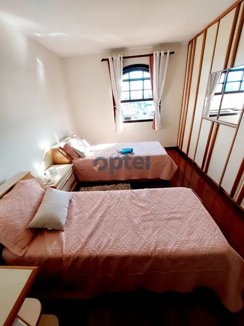 Foto 9 de Sobrado com 2 quartos à venda, 179m2 em Jardim Rina, Santo Andre - SP